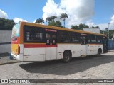 Empresa Metropolitana 810 na cidade de Jaboatão dos Guararapes, Pernambuco, Brasil, por Luan Mikael. Número da foto: #:id.