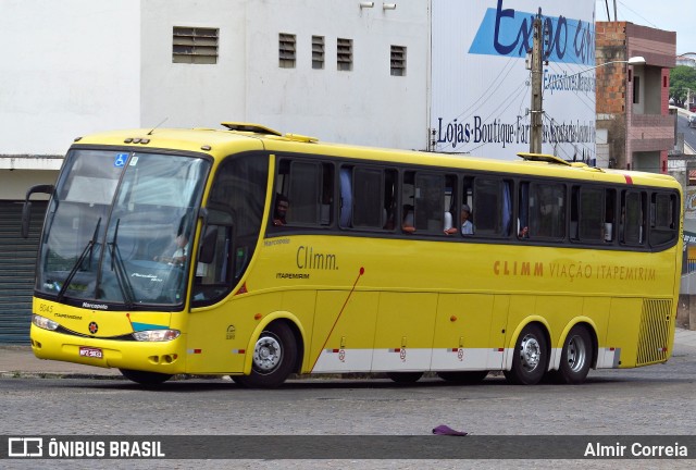 Viação Itapemirim 8045 na cidade de Caruaru, Pernambuco, Brasil, por Almir Correia. ID da foto: 7799944.