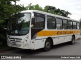 Escolares 8B36 na cidade de Guaratuba, Paraná, Brasil, por Gustavo Campos Gatti. Número da foto: #7880947.
