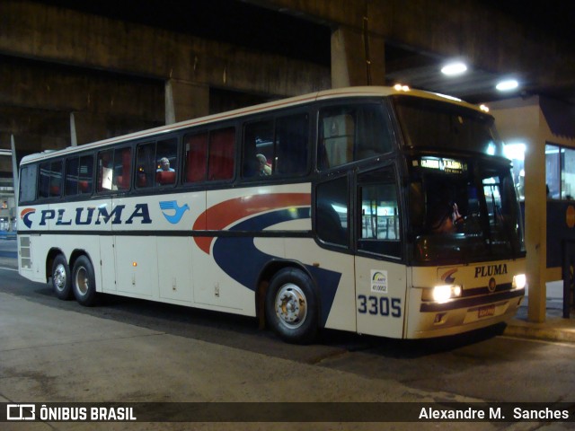 Pluma Conforto e Turismo 3305 na cidade de Curitiba, Paraná, Brasil, por Alexandre M.  Sanches. Número da foto: #7885880.