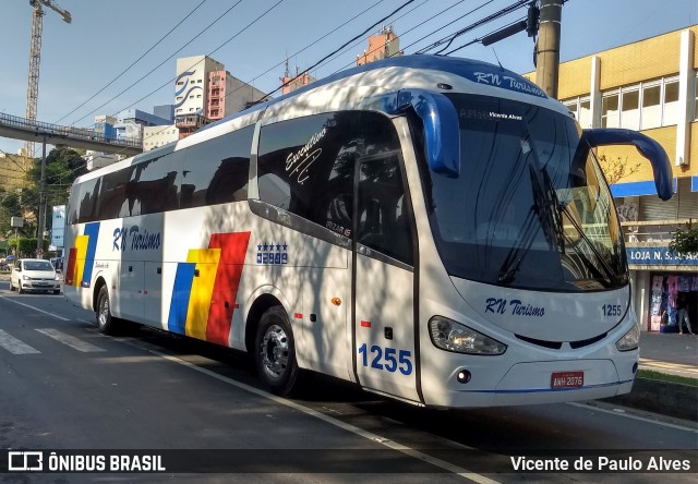 Empresa de Turismo Rio Negro 1255 na cidade de Aparecida, São Paulo, Brasil, por Vicente de Paulo Alves. ID da foto: 7805230.