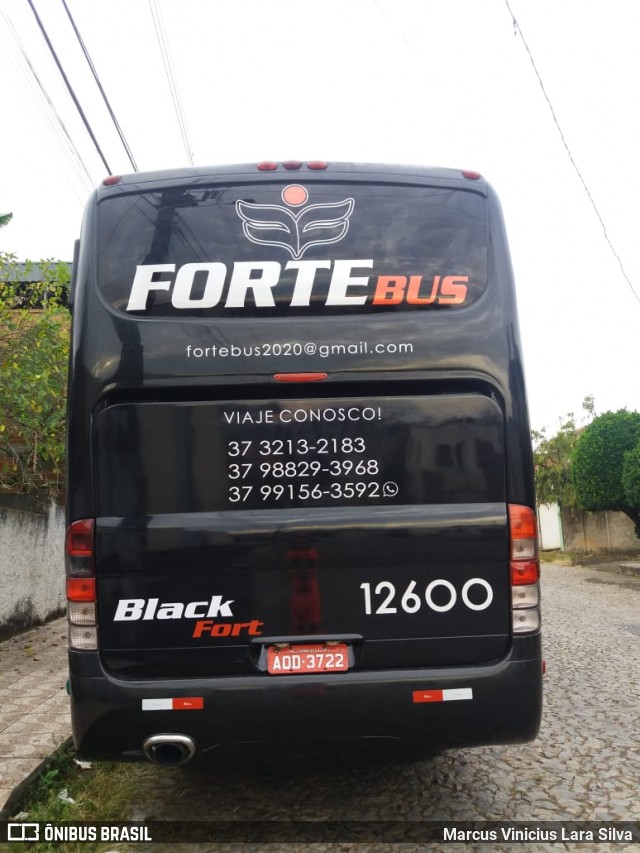 ForteBus Turismo 12600 na cidade de Divinópolis, Minas Gerais, Brasil, por Marcus Vinicius Lara Silva. ID da foto: 7812839.