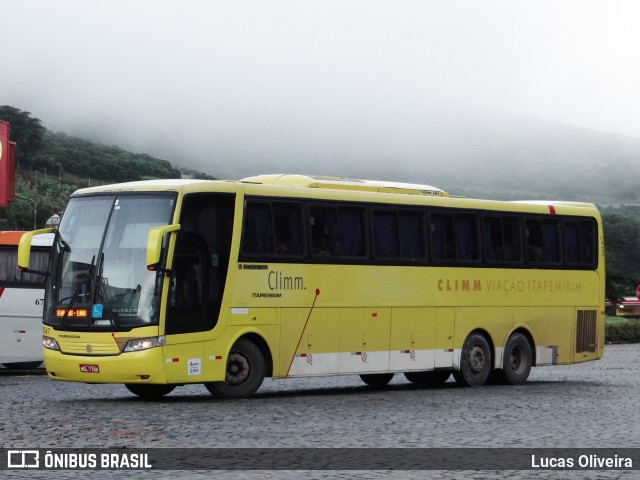 Viação Itapemirim 9047 na cidade de Manhuaçu, Minas Gerais, Brasil, por Lucas Oliveira. ID da foto: 7810967.