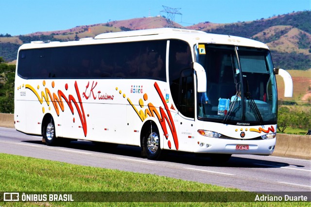 LK Transportadora Turística 12005 na cidade de Roseira, São Paulo, Brasil, por Adriano Duarte. Número da foto: #7811651.