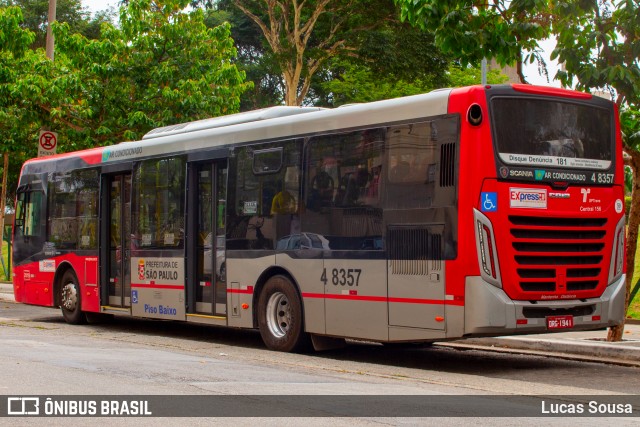 Express Transportes Urbanos Ltda 4 8357 na cidade de São Paulo, São Paulo, Brasil, por Lucas Sousa. ID da foto: 7810843.