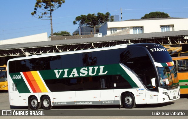 Viasul - Auto Viação Venâncio Aires 16000 na cidade de Curitiba, Paraná, Brasil, por Luiz Scarabotto . ID da foto: 7813568.