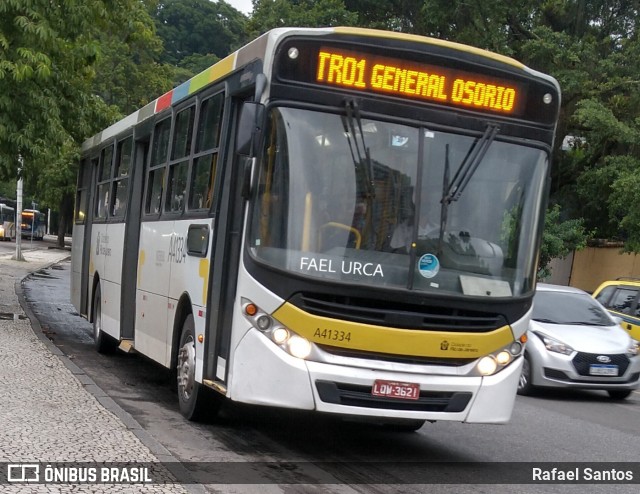 Real Auto Ônibus A41334 na cidade de Rio de Janeiro, Rio de Janeiro, Brasil, por Rafael Santos. Número da foto: #7817530.