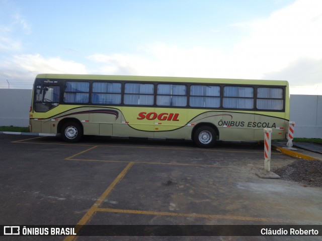 SOGIL - Sociedade de Ônibus Gigante Ltda. ÔNIBUS ESCOLA na cidade de Gravataí, Rio Grande do Sul, Brasil, por Cláudio Roberto. Número da foto: #7816785.