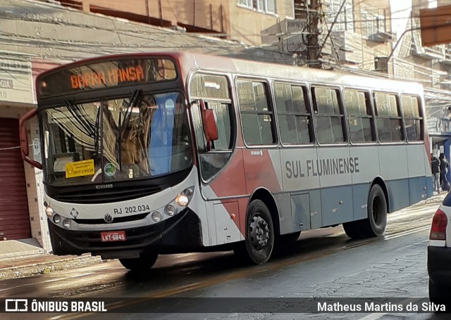 Viação Sul Fluminense RJ 202.034 na cidade de Volta Redonda, Rio de Janeiro, Brasil, por Matheus Martins da Silva. Número da foto: #7817194.