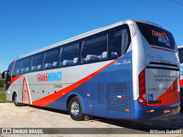 Trans Monici 1780 na cidade de Samambaia, Distrito Federal, Brasil, por William Gabriel. Número da foto: #7887489.