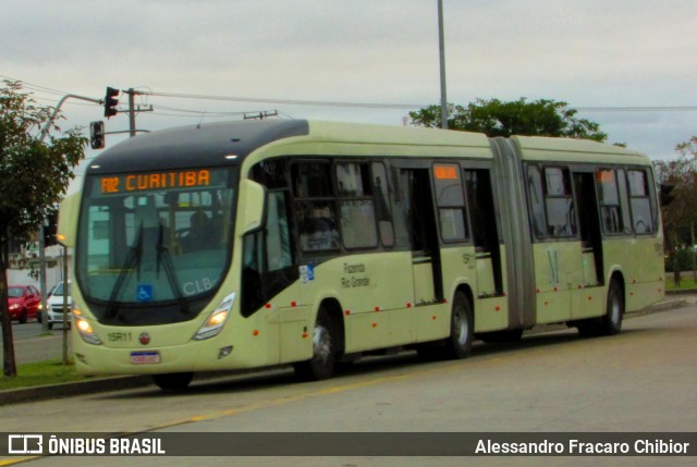 Leblon Transporte de Passageiros 15R11 na cidade de Curitiba, Paraná, Brasil, por Alessandro Fracaro Chibior. Número da foto: #7886501.