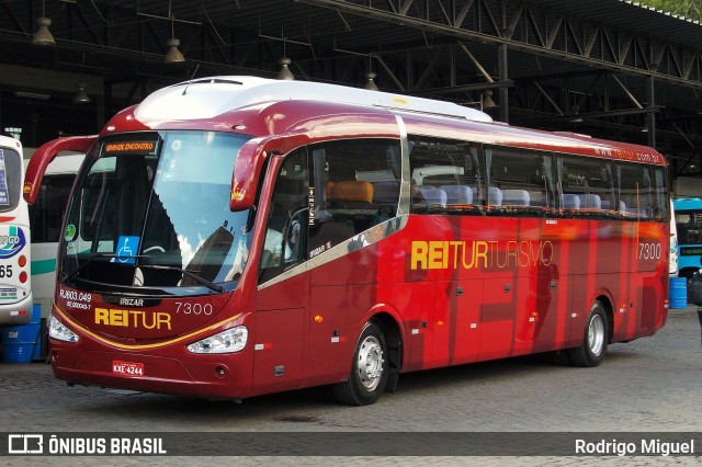 Reitur Turismo 7300 na cidade de Nova Friburgo, Rio de Janeiro, Brasil, por Rodrigo Miguel. Número da foto: #7888816.