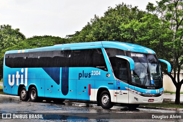 UTIL - União Transporte Interestadual de Luxo 2304 na cidade de Mogi das Cruzes, São Paulo, Brasil, por Douglas Alvim. ID da foto: 7888709.