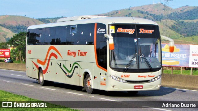 Sany Tour 6100 na cidade de Roseira, São Paulo, Brasil, por Adriano Duarte. Número da foto: #7925190.