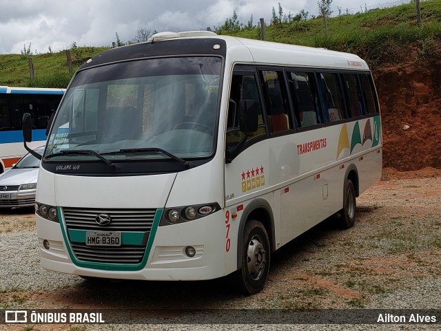 Transpimentas Turismo 970 na cidade de Oliveira, Minas Gerais, Brasil, por Ailton Alves. ID da foto: 7929842.