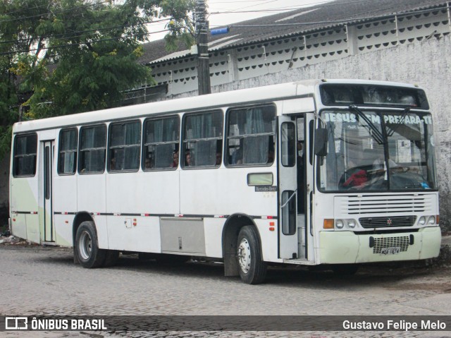 Ônibus Particulares S/N na cidade de Jaboatão dos Guararapes, Pernambuco, Brasil, por Gustavo Felipe Melo. Número da foto: #7932758.