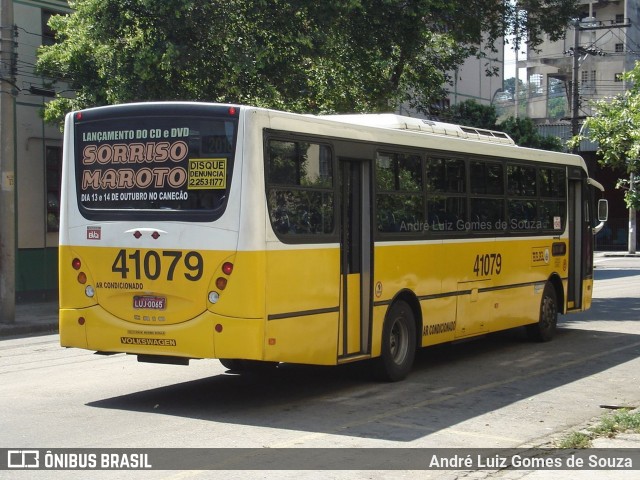 Real Auto Ônibus 41079 na cidade de Rio de Janeiro, Rio de Janeiro, Brasil, por André Luiz Gomes de Souza. Número da foto: #7932396.