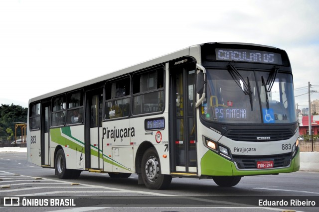 Viação Pirajuçara 883 na cidade de Taboão da Serra, São Paulo, Brasil, por Eduardo Ribeiro. Número da foto: #7933074.