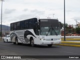 Zina-bus 331 na cidade de Morelia, Michoacán, México, por Aaron Loya. ID da foto: :id.