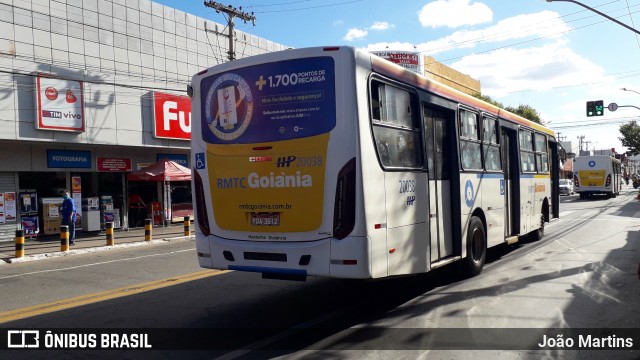 HP Transportes Coletivos 20038 na cidade de Goiânia, Goiás, Brasil, por João Martins. ID da foto: 7935672.