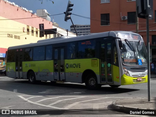 Viação Getúlio Vargas 20535 na cidade de Belo Horizonte, Minas Gerais, Brasil, por Daniel Gomes. Número da foto: #7934958.