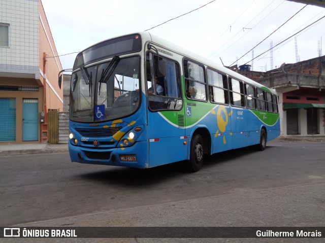 Vereda Transporte Ltda. 13047 na cidade de Vila Velha, Espírito Santo, Brasil, por Guilherme Morais. Número da foto: #7938585.