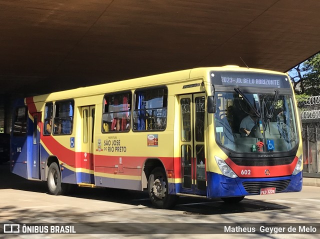 Circular Santa Luzia > Protetora Transportes 602 na cidade de São José do Rio Preto, São Paulo, Brasil, por Matheus  Geyger de Melo. Número da foto: #7938677.
