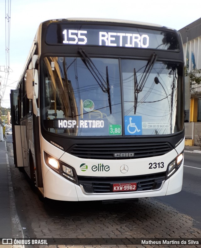 Viação Elite 2313 na cidade de Volta Redonda, Rio de Janeiro, Brasil, por Matheus Martins da Silva. ID da foto: 7938800.