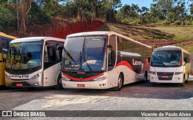 Líder Turismo 2400 na cidade de Lagoa da Prata, Minas Gerais, Brasil, por Vicente de Paulo Alves. Número da foto: #7941379.