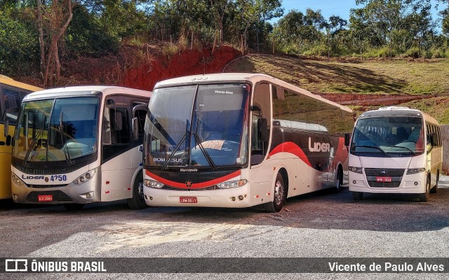 Líder Turismo 2400 na cidade de Lagoa da Prata, Minas Gerais, Brasil, por Vicente de Paulo Alves. ID da foto: 7941379.