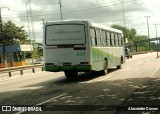 Ônibus Particulares 011 na cidade de Bayeux, Paraíba, Brasil, por Alexandre Dumas. ID da foto: :id.