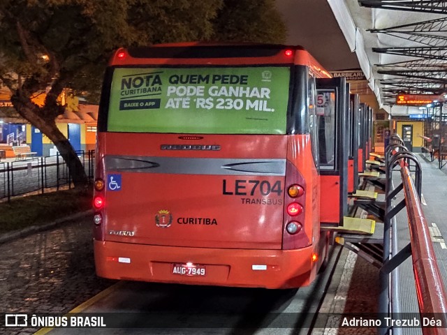 Araucária Transportes Coletivos LE704 na cidade de Curitiba, Paraná, Brasil, por Adriano Trezub Déa. ID da foto: 7946821.