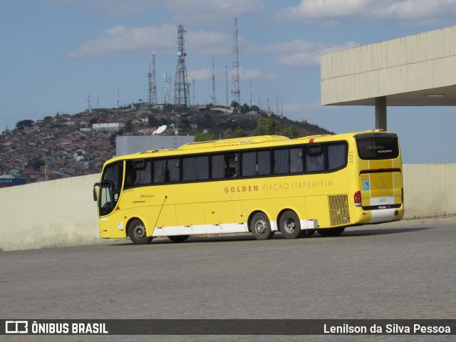 Viação Itapemirim 5525 na cidade de Caruaru, Pernambuco, Brasil, por Lenilson da Silva Pessoa. Número da foto: #7950419.