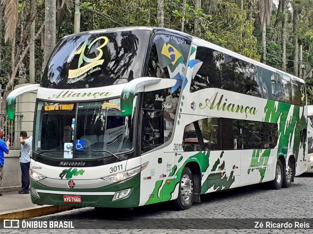 Aliança Turismo 3011 na cidade de Petrópolis, Rio de Janeiro, Brasil, por Zé Ricardo Reis. ID da foto: 7954021.