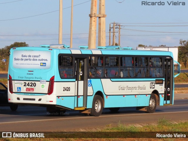 UTB - União Transporte Brasília 2420 na cidade de Santa Maria, Distrito Federal, Brasil, por Ricardo Vieira. ID da foto: 7954155.