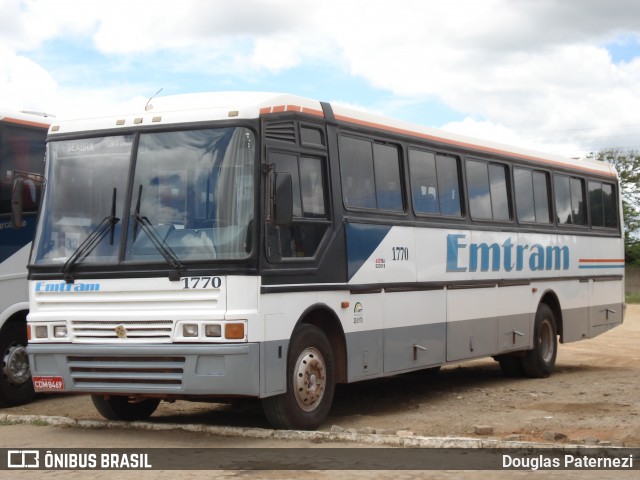 Emtram 1770 na cidade de Vitória da Conquista, Bahia, Brasil, por Douglas Paternezi. Número da foto: #7953110.