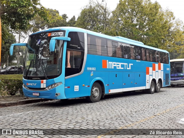 Impactur 5020 na cidade de Petrópolis, Rio de Janeiro, Brasil, por Zé Ricardo Reis. Número da foto: #7961377.