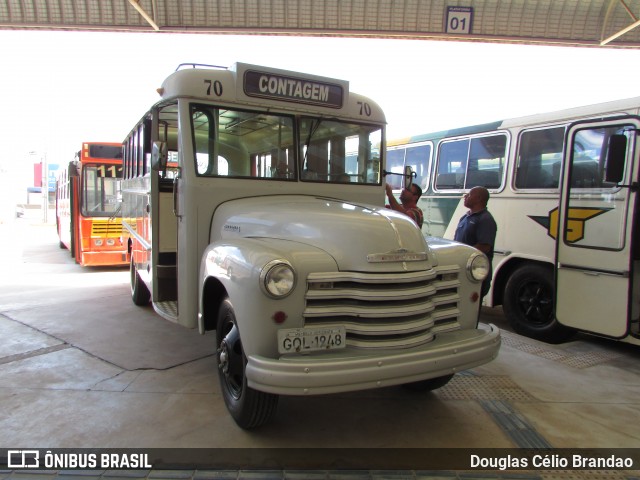 Empresa São Gonçalo 70 na cidade de Betim, Minas Gerais, Brasil, por Douglas Célio Brandao. ID da foto: 7965415.