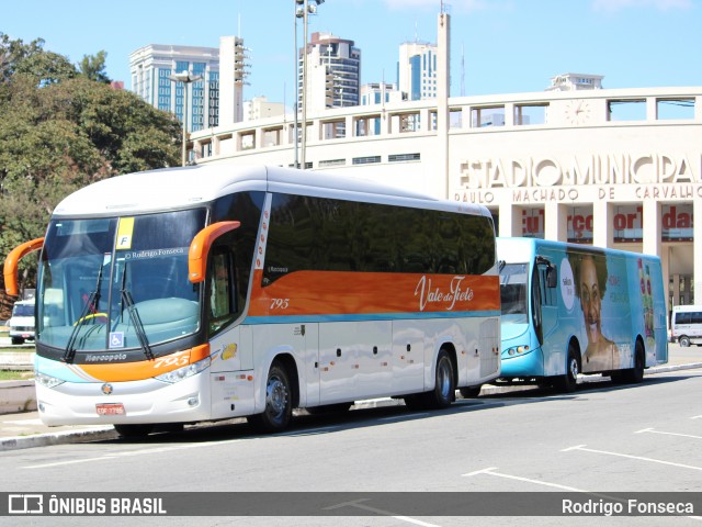 Viação Vale do Tietê 795 na cidade de São Paulo, São Paulo, Brasil, por Rodrigo Fonseca. Número da foto: #7964402.