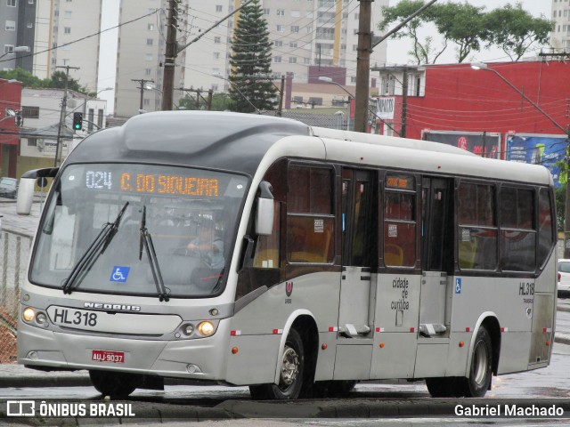 Auto Viação Redentor HL318 na cidade de Curitiba, Paraná, Brasil, por Gabriel Machado. ID da foto: 7963512.