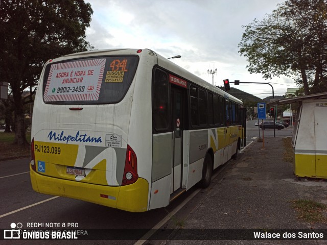 Viação Nilopolitana RJ 123.099 na cidade de Rio de Janeiro, Rio de Janeiro, Brasil, por Walace dos Santos. ID da foto: 7970827.