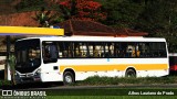 Ônibus Particulares  na cidade de Manhuaçu, Minas Gerais, Brasil, por Athos Lauriano do Prado. ID da foto: :id.