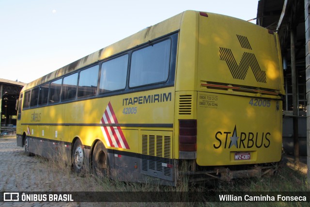 Viação Itapemirim 42005 na cidade de Cachoeiro de Itapemirim, Espírito Santo, Brasil, por Willian Caminha Fonseca. Número da foto: #7898157.