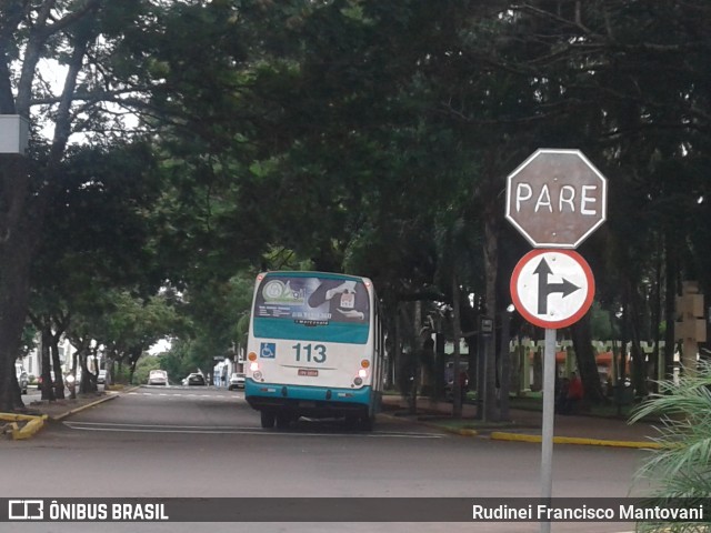Viação Tiaraju 113 na cidade de Santo Ângelo, Rio Grande do Sul, Brasil, por Rudinei Francisco Mantovani. Número da foto: #7900364.