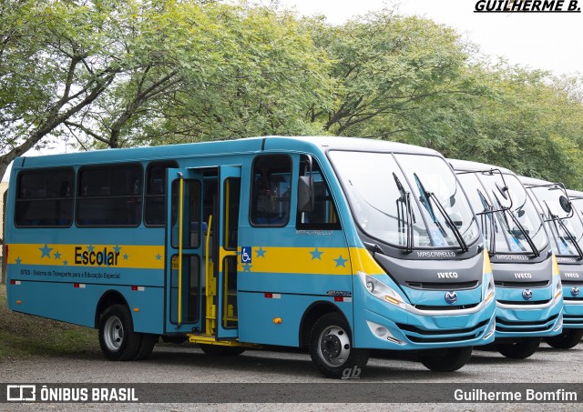 Transporte Acessível Unicarga 1556 na cidade de Curitiba, Paraná, Brasil, por Guilherme Bomfim. Número da foto: #7899569.
