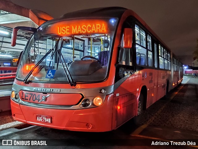 Araucária Transportes Coletivos LE704 na cidade de Curitiba, Paraná, Brasil, por Adriano Trezub Déa. ID da foto: 7899230.