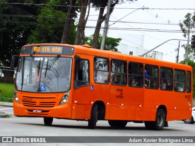 Auto Viação Redentor HA257 na cidade de Curitiba, Paraná, Brasil, por Adam Xavier Rodrigues Lima. ID da foto: 7898718.