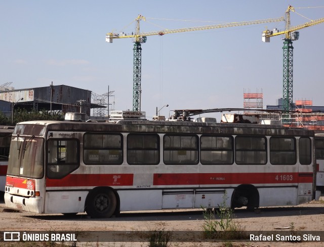 Sucata e Desmanches 4 1603 na cidade de São Paulo, São Paulo, Brasil, por Rafael Santos Silva. ID da foto: 7906426.