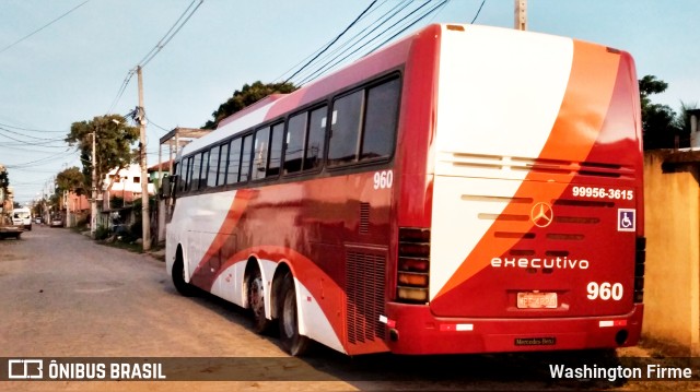 New Tour Turismo 960 na cidade de Macaé, Rio de Janeiro, Brasil, por Washington Firme. Número da foto: #7906342.