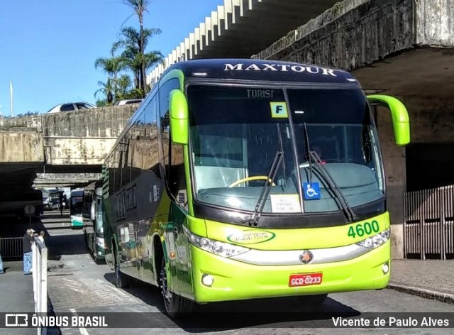 Max Tour Atibaia 4600 na cidade de Belo Horizonte, Minas Gerais, Brasil, por Vicente de Paulo Alves. Número da foto: #7906349.